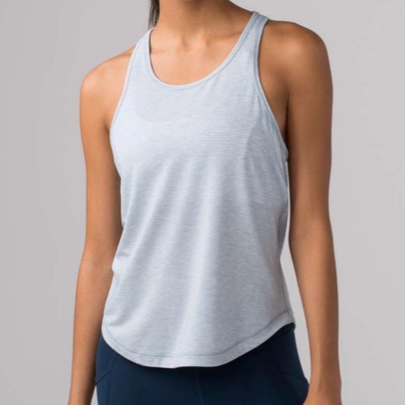 lululemon long distance tank / heathered hail/hail / size 2 - Picture 5 of 6